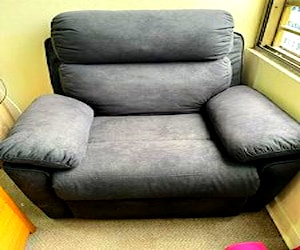 <p>Sillón de masajes</p>