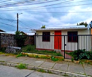 Casa tres dormitorios, Linares