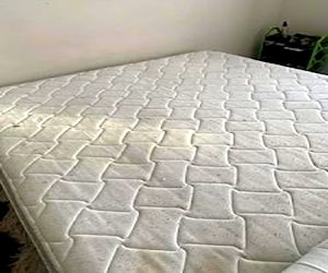 <p>Se vende cama 2 plazas </p>