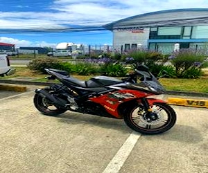 Yamaha r15 versión 2 año 2018