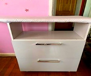 Mueble para planchar dos puertas