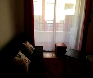 Departamento amoblado frente a Mall Norte