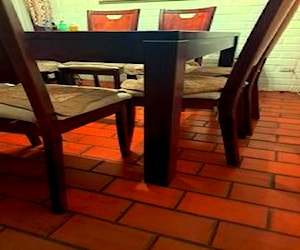 <p>Comedor 8 personas mesa cuadrada</p>