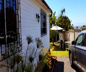 Casa Algarrobo a 7 cuadras de la playa