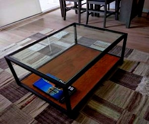 <p>Mesa de Centro Valentina Undurraga</p>