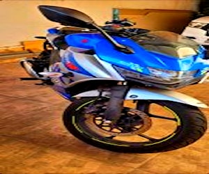 Suzuki gixxer 