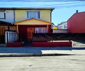 Casa en Hualqui / Villa el Aguila