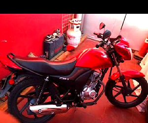 Moto Honda Cb1