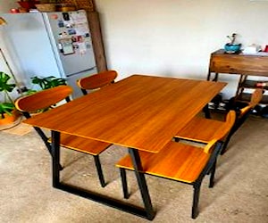 <p>Comedor 4 sillas</p>