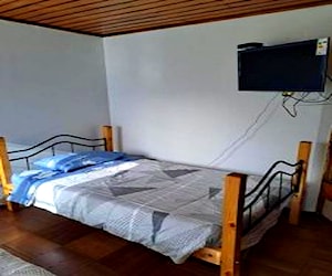  habitaciones a estudiantes mujeres