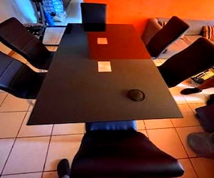 <p>Comedor de 6 sillas ecocuero </p>