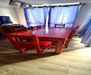 <p>Comedor madera 8 sillas</p>