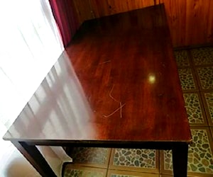 <p>Mesa de madera </p>