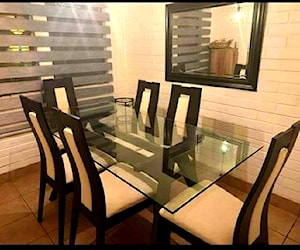 <p>Comedor 6 sillas</p>