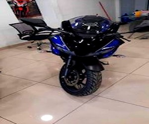 Moto YAMAHA YZFR15