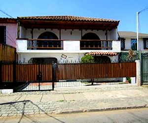 Casa estilo Colonial Comercial, en Recoleta
