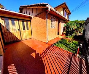 Villa Los Prados / Impecable