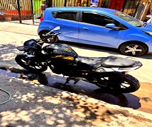 Yamaha fz25 todo al día llegar y transferir