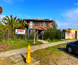 Propiedad amplia y casa para remodelación, SCHORR