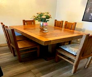 <p>Comedor madera rustica</p>