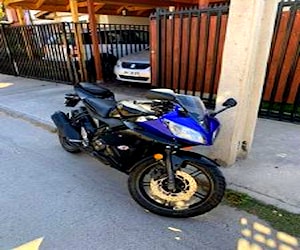 Yamaha r15