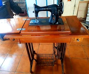 Maquina de coser Alfa