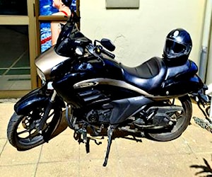 Suzuki Intruder 150