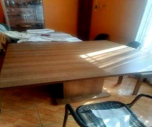 <p>Comedor nuevo sin uso 8 sillas</p>