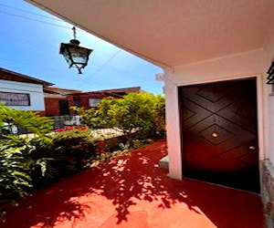 Gran pieza en Cerro Esperanza, sector residencial