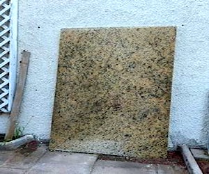 Cubierta de granito Mara de 1,9 m x 1,1 m