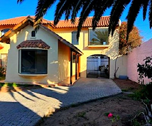 Casa Pasaje Cerrado, remodelada con gran patio