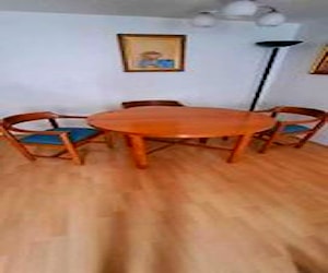 Mesa de comedor con 3 sillas