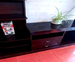 Mueble rack para todo uso.