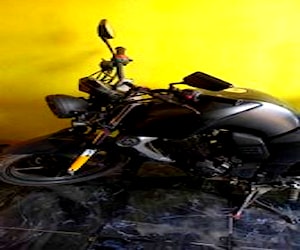 Moto Yamaha FZ año 2014