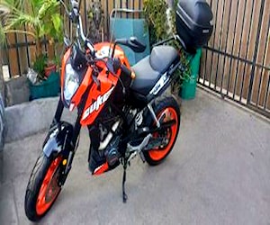 KTM duke 200