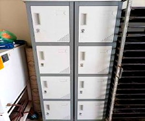 <p>Lockers</p>