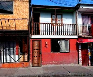 Casa en calle Genaro Gallo en Iquique