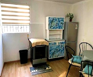 <p>Departamento interior amoblado</p>