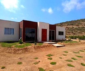 Terreno con casa de 137m2