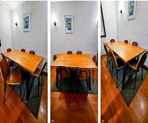 <p>Comedor y 6 sillas</p>