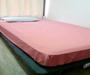 <p>Cama de  1 ½ en buenas comdiciones</p>