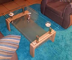 <p>Mesa de centro impecable</p>