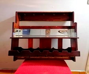 <p>Mueble colgante</p>