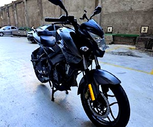 NS 200 pulsar año 2019