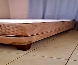 Cama Europea Celta 2P línea Bamboo (como nueva)