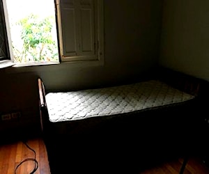 <p>Cama cuja antigua</p>