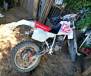 Moto honda 250cc