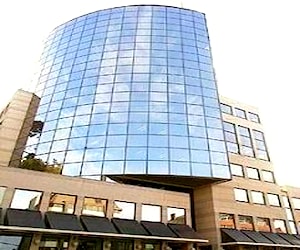 Oficina Edificio Companario