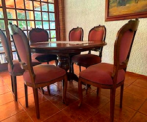 <p>Comedor 6 sillas</p>