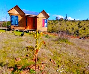 Parcela con cabaña de 3 habitaciones, con agua